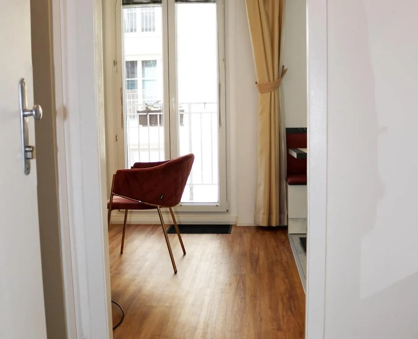 New City Terrace Apartment And Open Kitchen Vienna